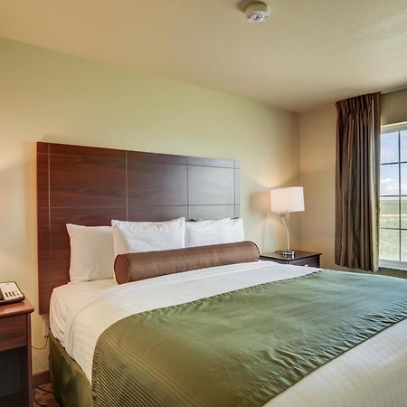 Cobblestone Inn And Suites - Eaton 객실 사진