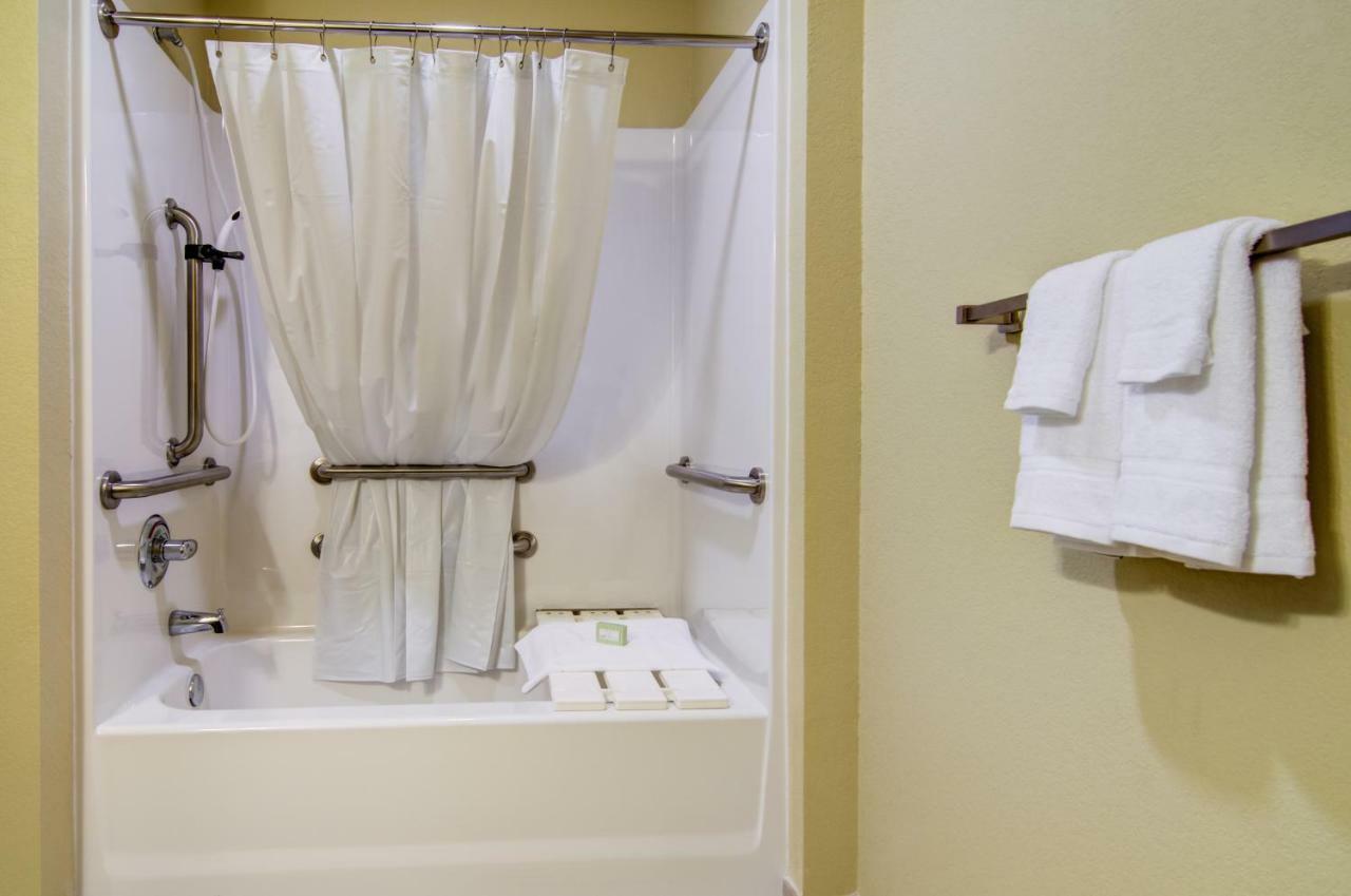 Cobblestone Inn And Suites - Eaton 외부 사진