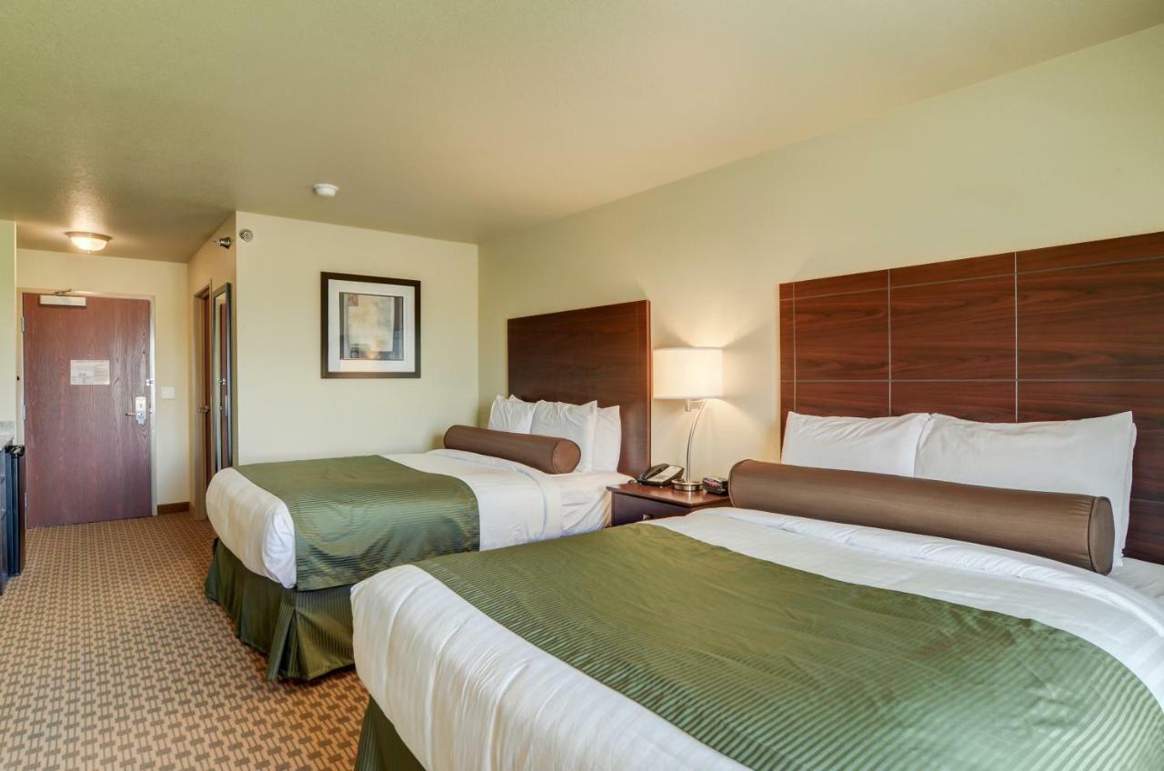 Cobblestone Inn And Suites - Eaton 외부 사진