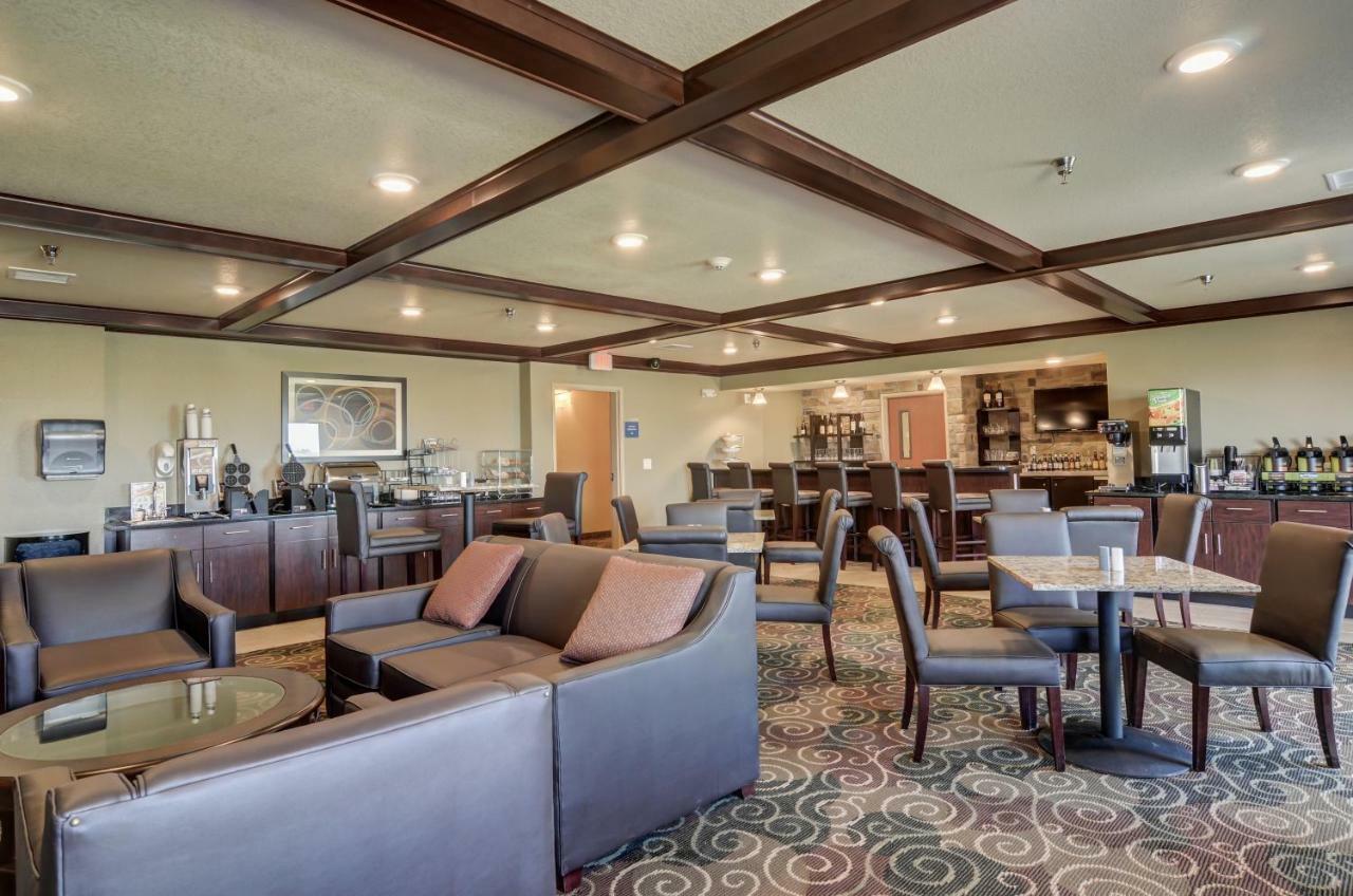 Cobblestone Inn And Suites - Eaton 외부 사진